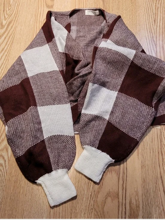 Full Circle Trends Sweater Top Women's Size: Large - Picture 10 of 11